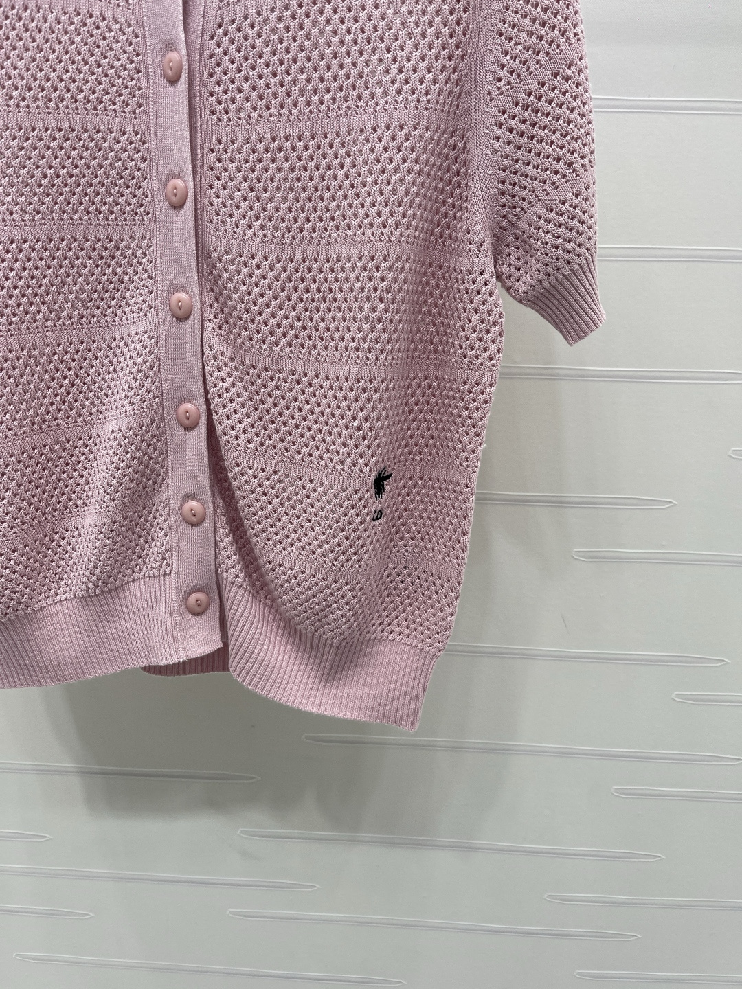 Women's short sleeves